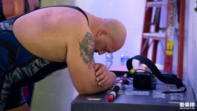 wwe 超级巨星 大秀哥