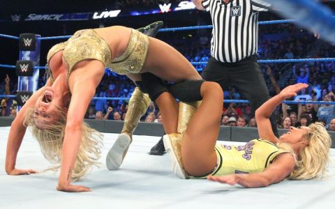 WWESmackDown 989期女王夏洛特争夺夏季狂潮大赛机会