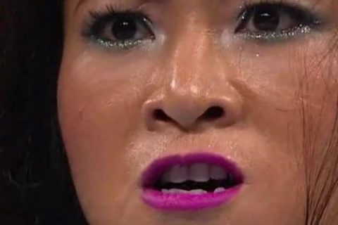 2018WWE梅杨女摔经典争霸赛 中国女将李霞对阵华裔选手凯伦Q