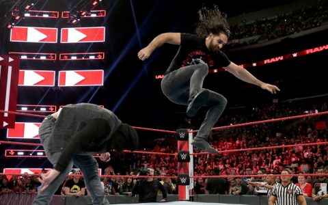 WWE2018RRAW第1330期罗林斯约战安布罗斯