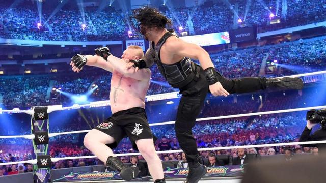 WWE史上首位女头牌诞生？盘点WWE史上最英明的十大紧急剧本变更