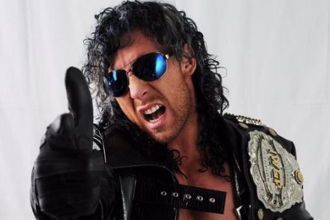 “世界第一摔角手”的他要来WWE了？WWE一巨星主动与其示好！