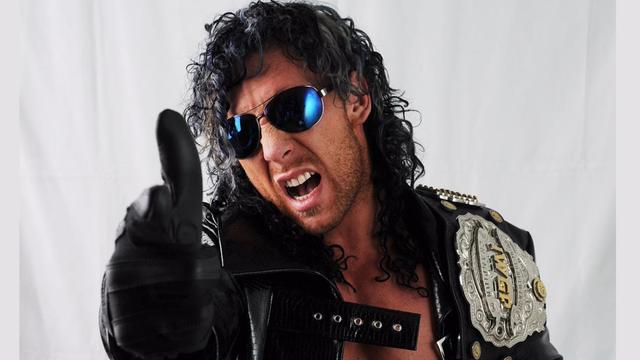 “世界第一摔角手”的他要来WWE了？WWE一巨星主动与其示好！