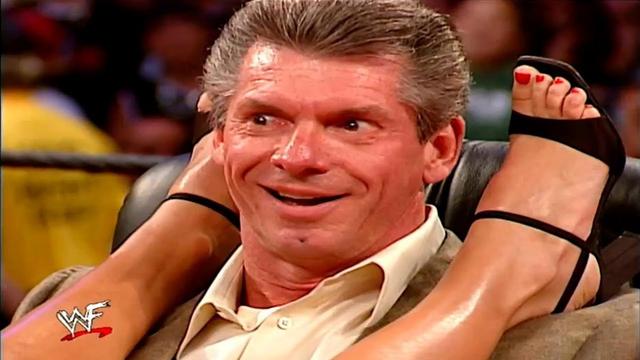 WWE正在变为HHH的天下？揭秘老板文斯不再在电视上抛头露面的原因