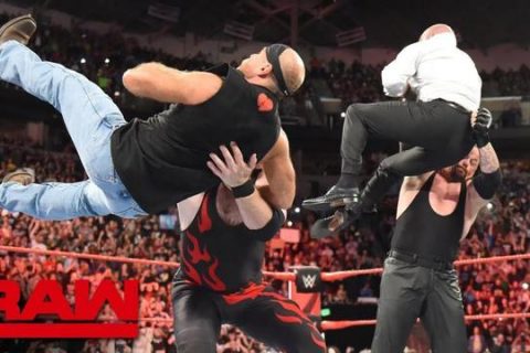 WWE突发重大传闻：谋杀事件使重大赛事取消？传奇大战化为泡影？