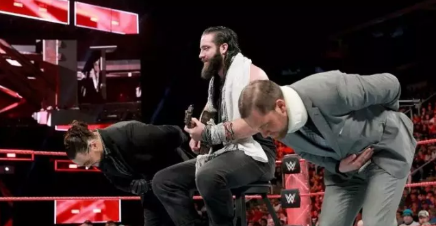 WWE伊利亚斯撕鲍比莱斯利称：回归WWE实力平庸，等着被我教训吧