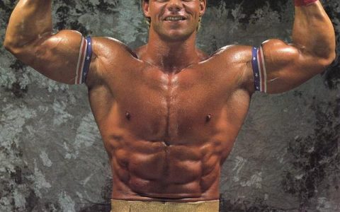 WWE肌肉男都是疯狂嗑药的类固醇人？盘点老板为首的十大嗑药巨星
