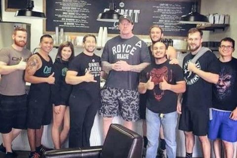 WWE送葬者竟曾是“帮派”头目，还是柔术黑带！葬爷秘密大揭秘