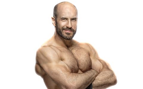 塞萨罗（Cesaro）