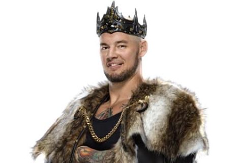 次元壁破裂！前WWE合约包先生惊喜首秀AEW，昔日“独狼”科尔宾如今竟成了这副模样？