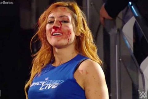 WWE的时代改变了！花瓶女选手如今成主力，人气比男选手还要高