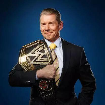 WWE为什么可以成为世界第一摔角联盟？老板凌晨三点还在工作
