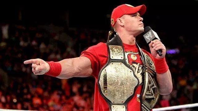 WWE想让约翰塞纳全职回归，成为台柱顶替罗曼雷恩斯和布洛克