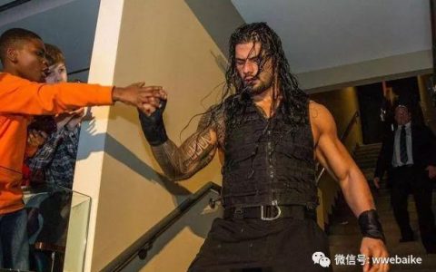 WWE选手巡演时的待遇如何？吃住都要自费，出行自己掏钱