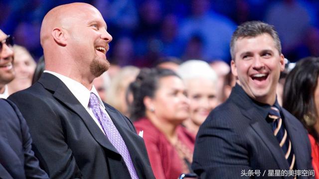 WWE太子爷的这些罕见照你都见过吗 年少时的他都帅掉渣了 WWE太子爷的这些罕见照你都见过吗 年少时的他都帅掉渣了
