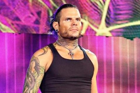 他是WWE最优秀的梯子赛选手！2008年击败HHH和艾吉一战封神