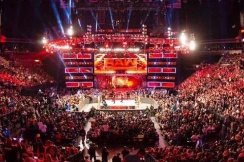 如果有一天，WWE不再需要现场观众了怎么办？我们还能看到巡演吗