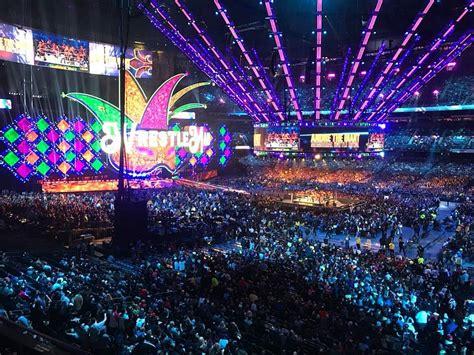 HHH接手WWE真的可以改变低迷的现状吗？他永远都比不了老麦