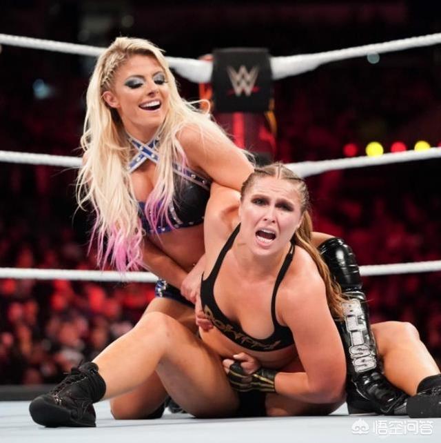 WWE小妖精阿里克萨为何上位如此之快？颜值高全世界都欢迎