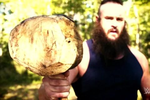 WWE史上最珍贵的10张照片！巨石强森打游戏，HHH扮演华盛顿