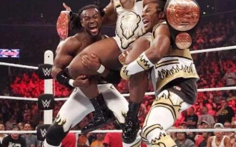 为什么WWE组合“新一天”这么久也没有解散？他们的成功是个奇迹