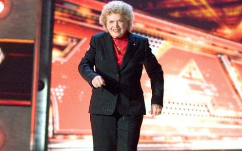 梅扬 Mae Young