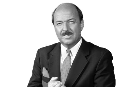 杰尼·欧克朗德（Gene Okerlund）