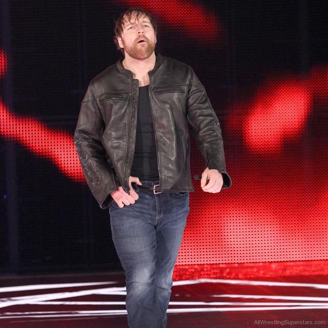 WWE巨星红裤子没黑裤子厉害，有头发没光头厉害？