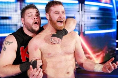 战神高柏竟被酱油选手暴揍！盘点WWE中脱离剧本的“表演事故”