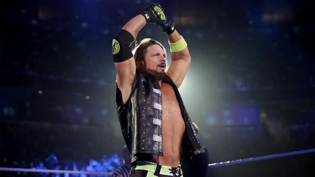 WWE 1月11号新闻合集！隆达罗西摔角狂热计划、年轻女选手玩出格