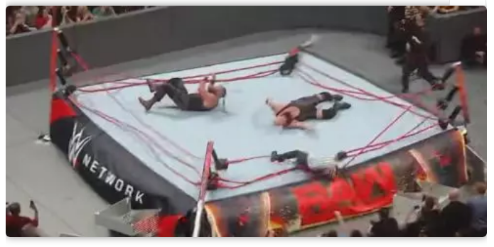 WWE中这“七位悍将”曾轻松将大秀哥举过头顶