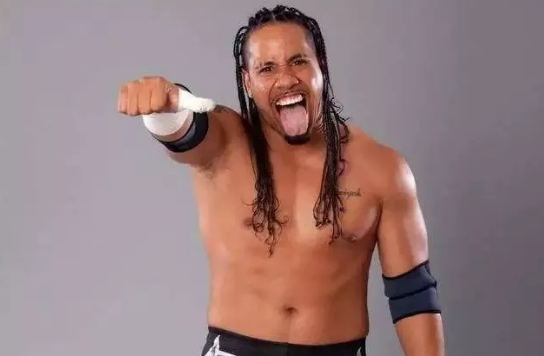 WWE巨星吉米·乌索恐吓挑衅警察遭捕事件居然另有阴谋