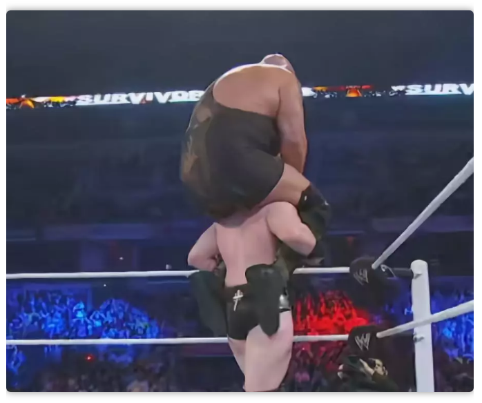 WWE中这“七位悍将”曾轻松将大秀哥举过头顶
