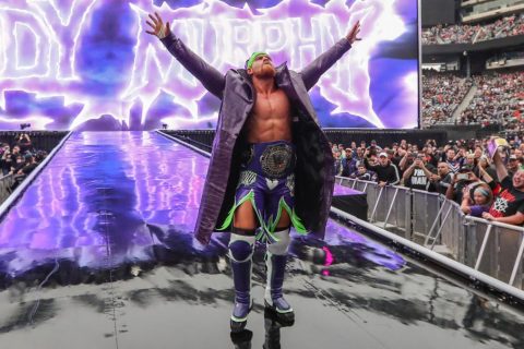 WWE摔角狂热35：垫底赛上产生了新的轻量级冠军和双打冠军
