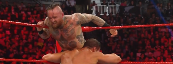 WWERAW1350期文字解说,赛斯科菲约战冠军通吃赛,送葬者现身