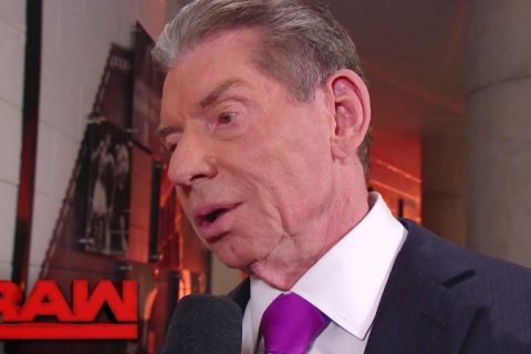 WWE变态要求,让选手交出社交平台账号密码?