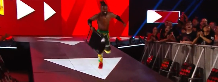 WWE2019 RAW第1357期:布洛克戏耍两位冠军,道夫再次袭击科菲金士顿