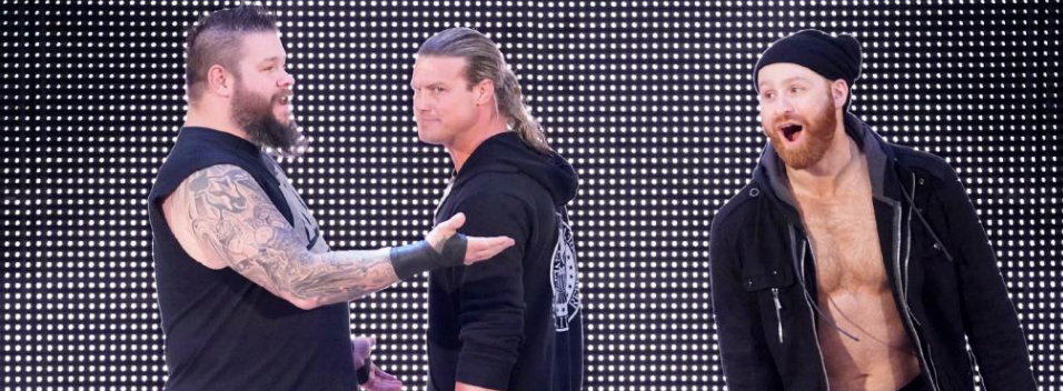 WWESmackDown第1033期:高柏首秀蓝色品牌 送葬者突然降临直面战神引爆现场