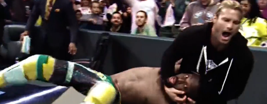 WWESmackDown第1033期:高柏首秀蓝色品牌 送葬者突然降临直面战神引爆现场