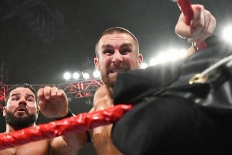  魔力劳力Mojo Rawley签署了新的WWE合同