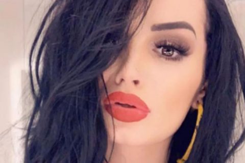 WWE前女子冠军佩奇Paige自拍照片