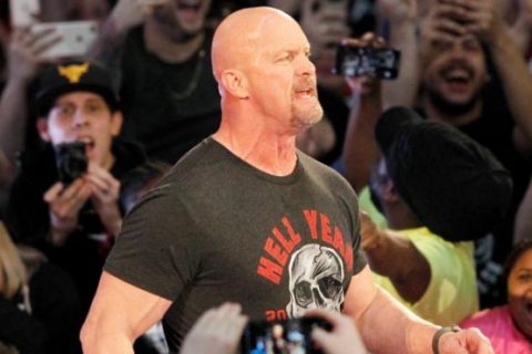 WWE门票卖不动无奈再次请来传奇冷石史蒂夫奥斯汀