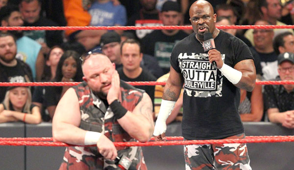 达德利男孩 The Dudley Boyz