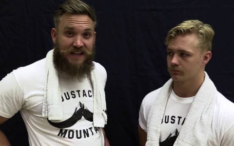 大胡子组合 MoustACHe Mountain