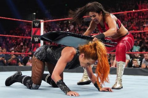 WWE女版约翰塞纳“贝利”为何突然袭击贝基林奇？