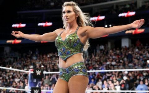 WWE女王夏洛特弗莱尔愿意和贝基林奇组队，一起拿下双打冠军
