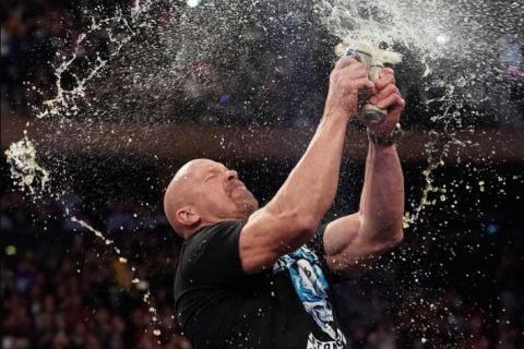 WWERAW第1372期：冷石坐镇OC还敢捣乱？怕是我响尾蛇镇不住场面！罗门事件全回顾！