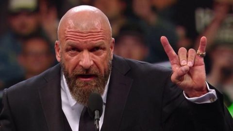 粉丝希望Triple H解雇WWE主名单明星，并对他的安排极为不满