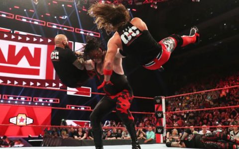 WWE剧情鬼才保罗海曼本期RAW首次操控RAW全局