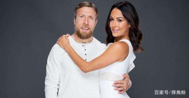 WWEWWE最美的女选手最后都嫁给谁了？